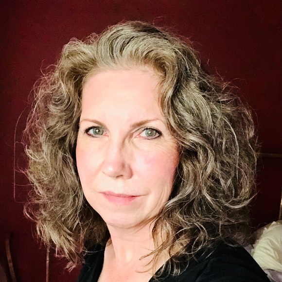 Meet your Posher, Wendy - Picture 1 of 1